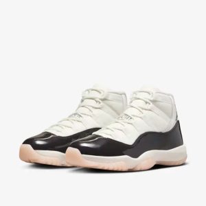 air-jordan-11-retro-ar0715-101-neapolitan-sneakerbox-2.jpg