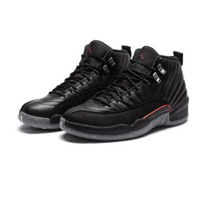 air-jordan-12-retro-utility-black-sneakerbox-2.jpg