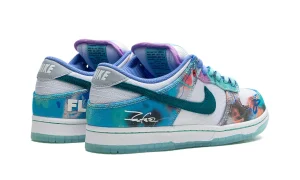 nike-dunk-low-sb-futura-laboratories-bleached-aqua_23788277_49113104_2048.webp